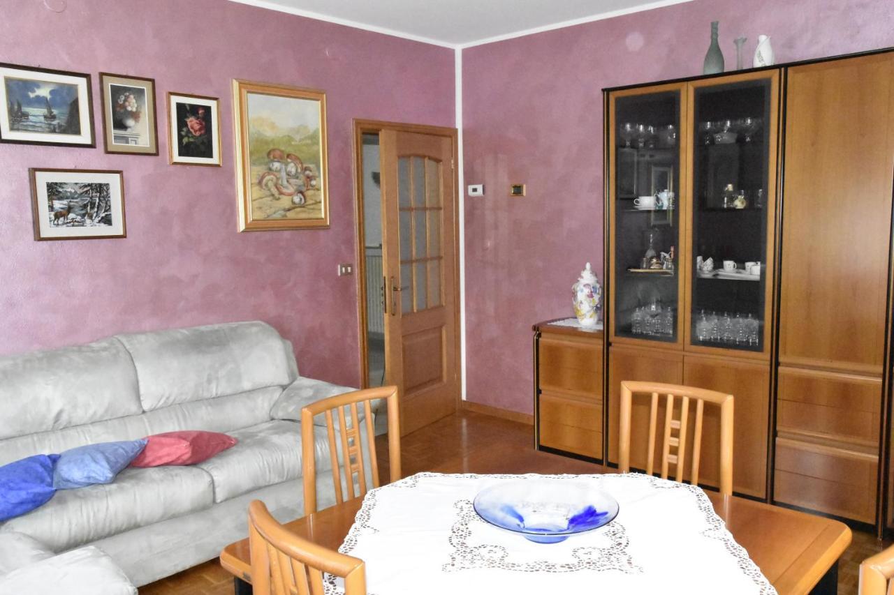 Casa Vacanza Dolcevita Averara Exteriör bild